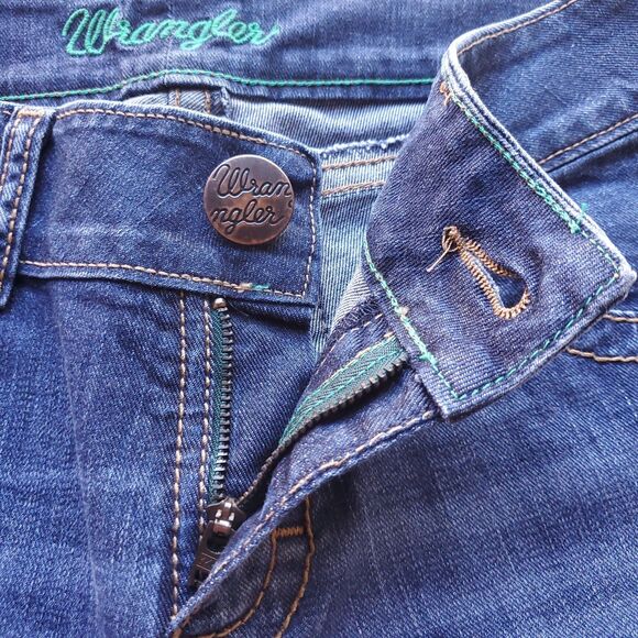 Wrangler Bootcut Embroidered Jeans Sz 5 Low Rise SAMPLE 30 x 33 Western Cowgirl - Picture 2 of 14